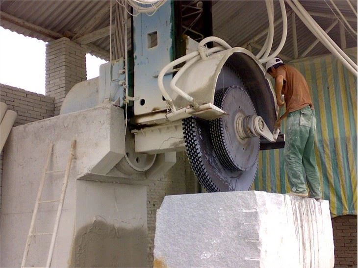 Diamond blade segment for cutting marble (6)