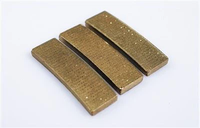 Можно ли использовать сегмент алмаза для рамной пилы для резки хрупких матери...